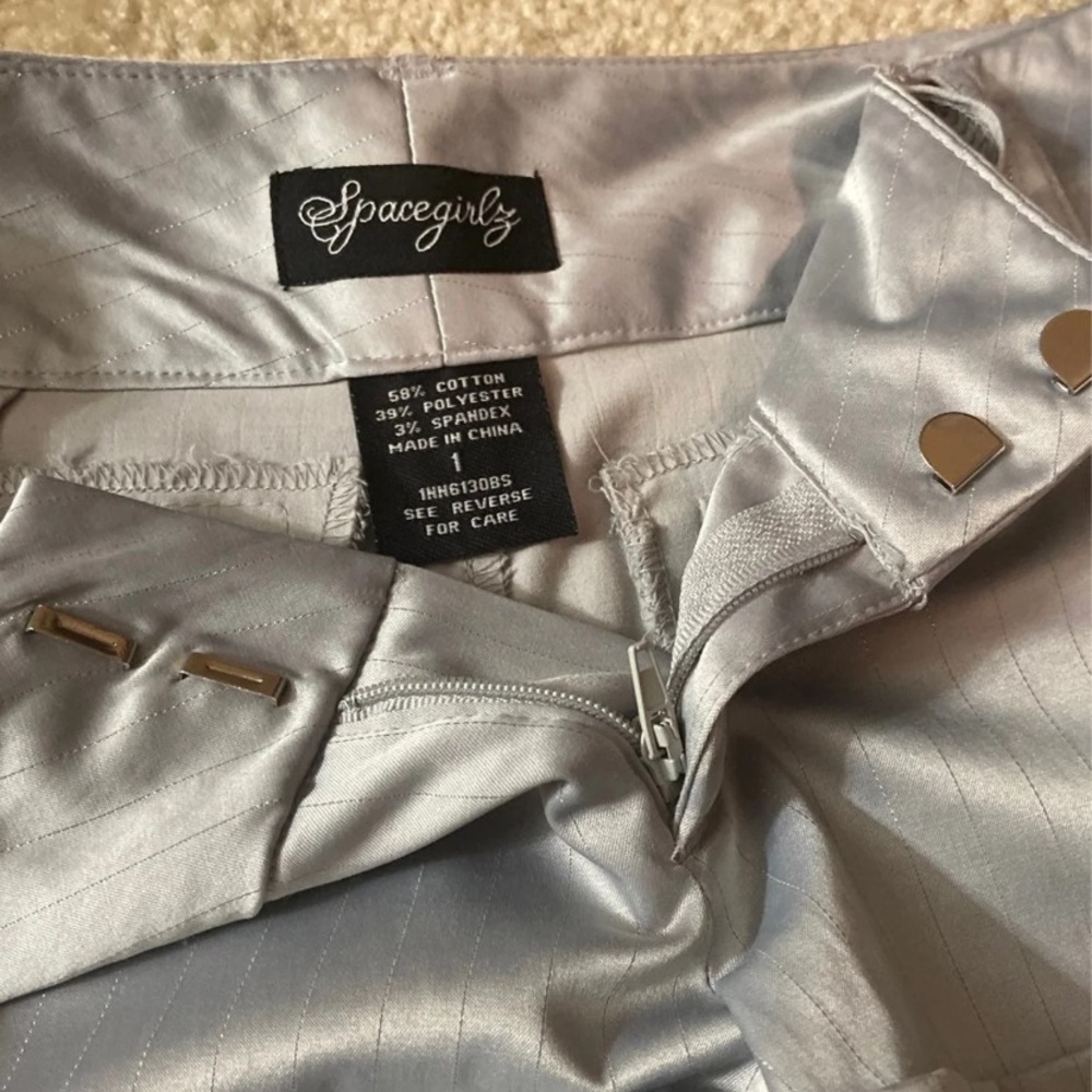 Bundle of size 1 shorts - Picture 11 of 12